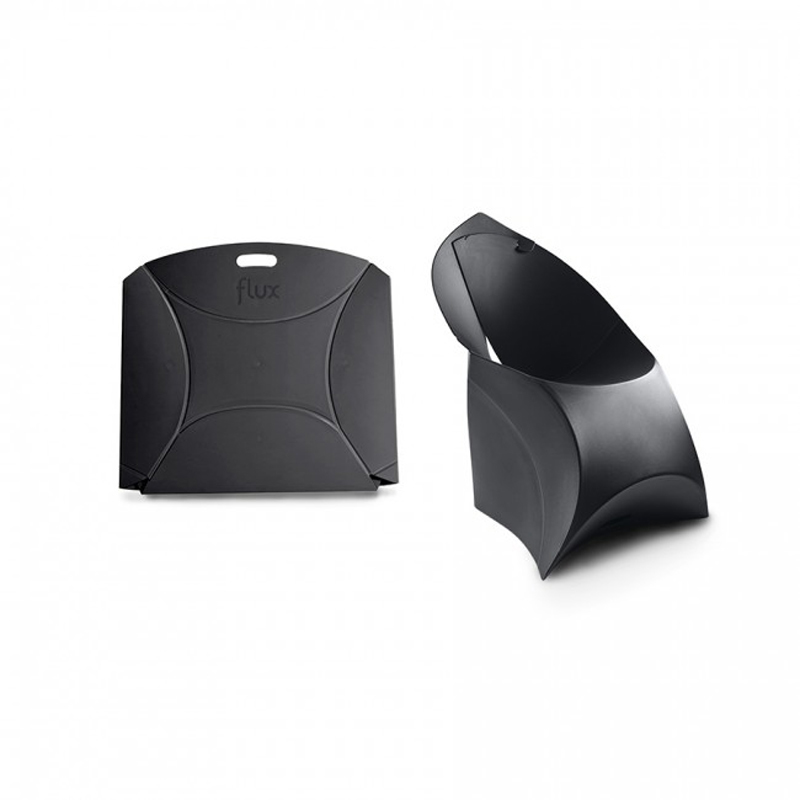 black popup flux chair with view flat packed and built